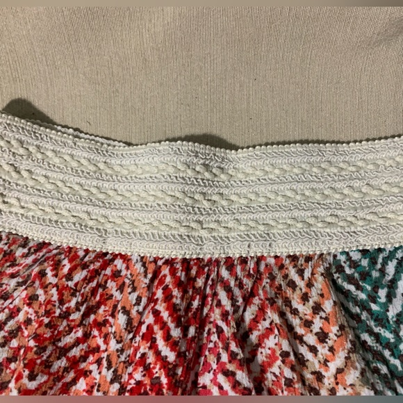 Joe B Colorful Printed Shorts with Lace Waistband Sz Small - Picture 2 of 7